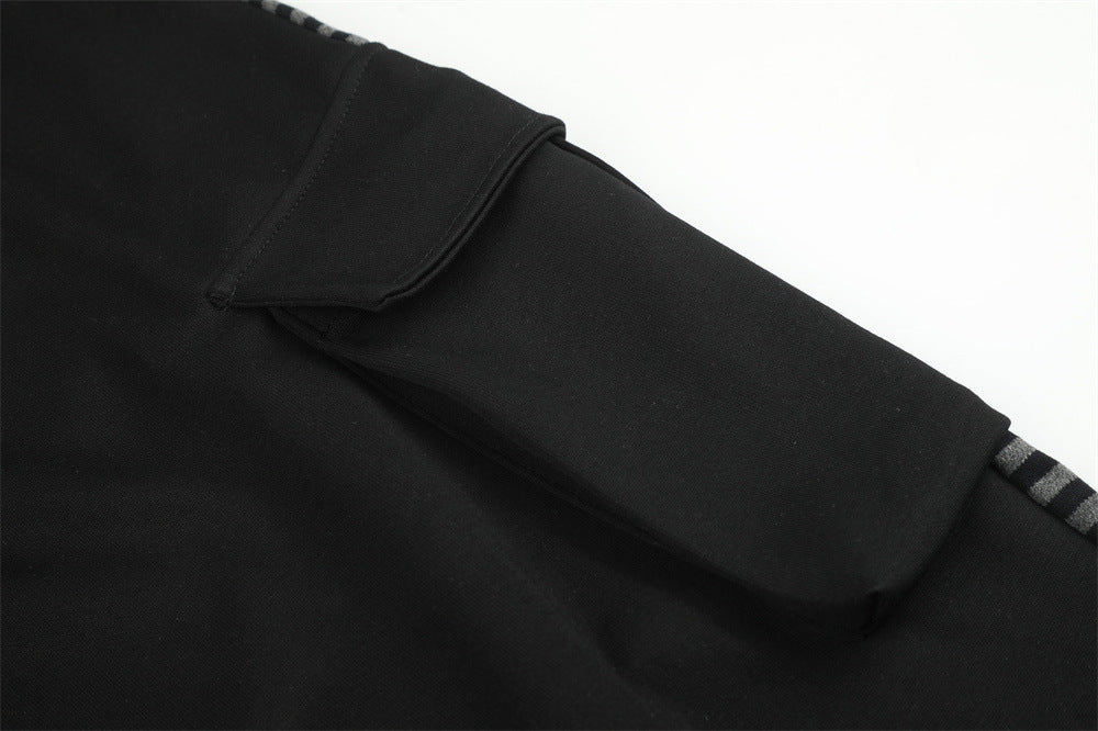 Wide-Leg Cargo Sweatpants with Striped Contrast Waistband – Men's Relaxed Fit