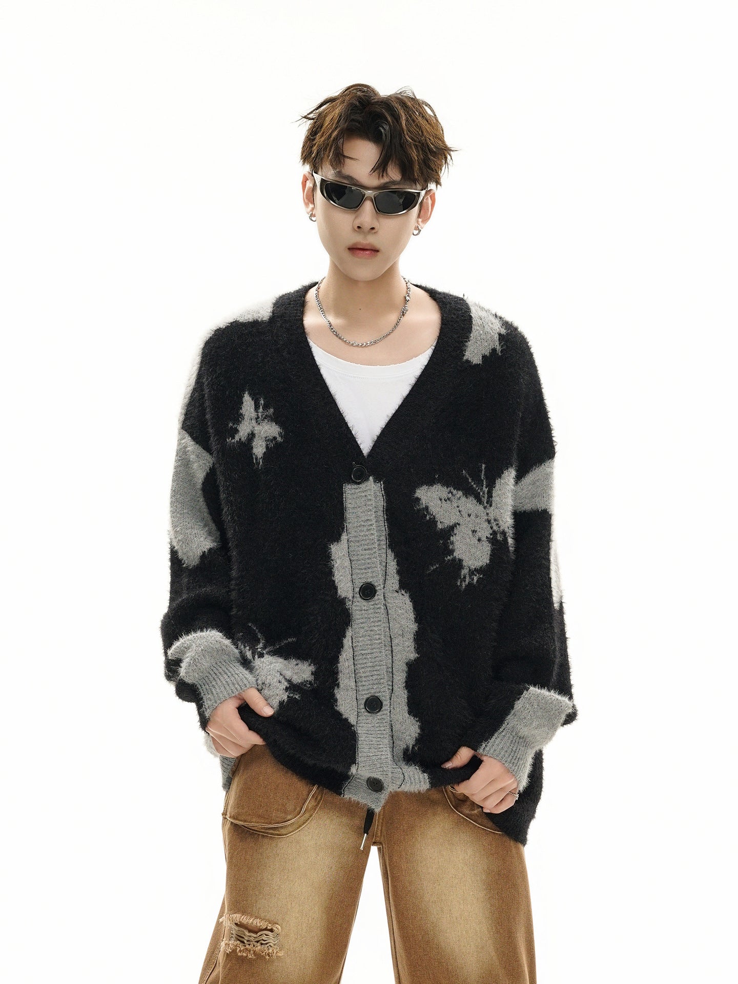 Gilet cardigan en maille jacquard papillon – Col V oversize, maille couple