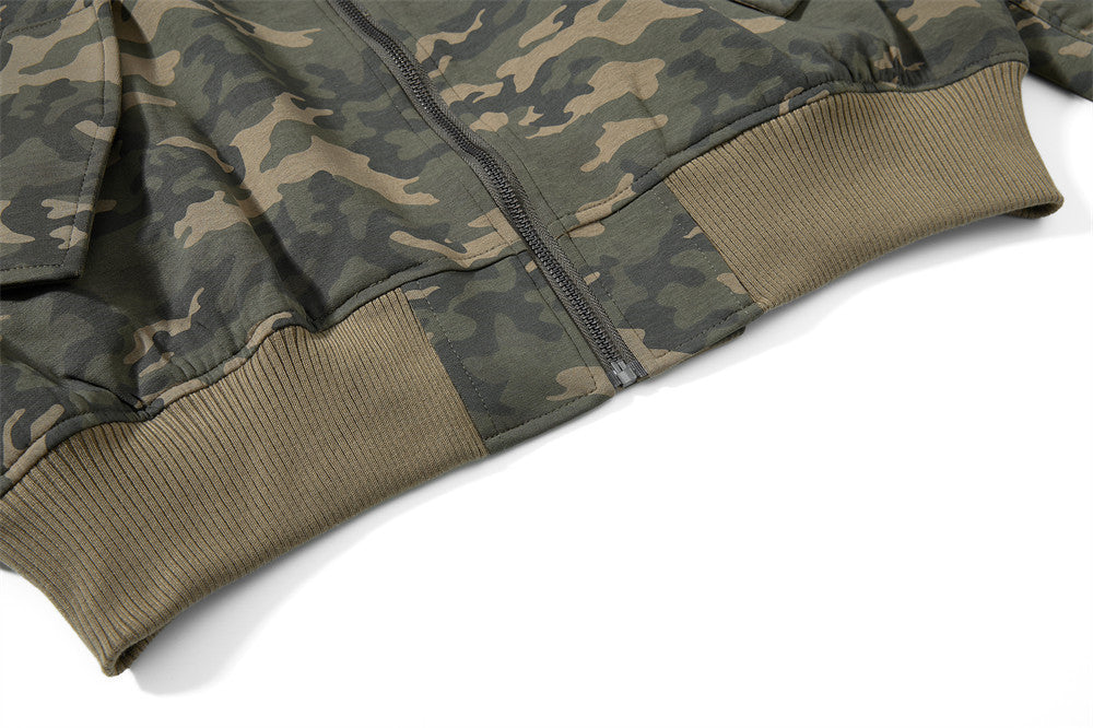 Blouson bomber homme camouflage à capuche, fermeture zippée et manches plissées