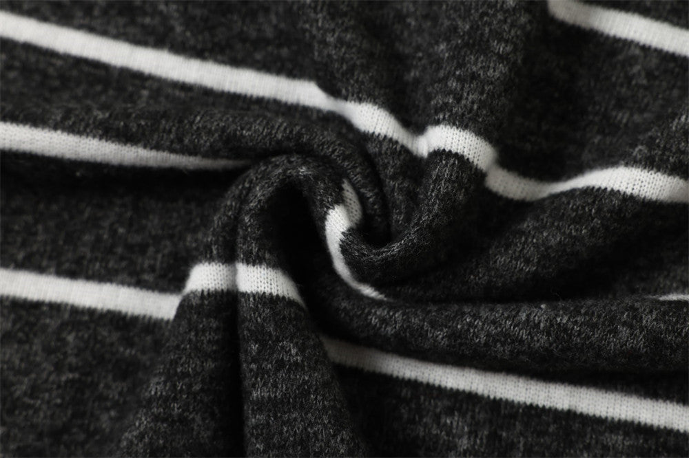 Sudadera con capucha de rayas – Prenda de felpa de manga larga con costuras en contraste