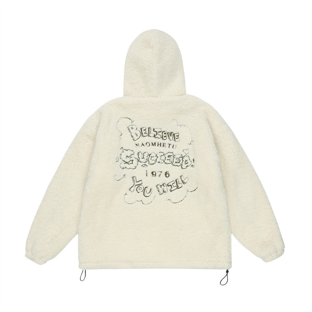 Sherpa-Fleece-Zip-Hoodie-Jacke mit Schriftgrafik auf dem Rücken und Tunnelzugsaum