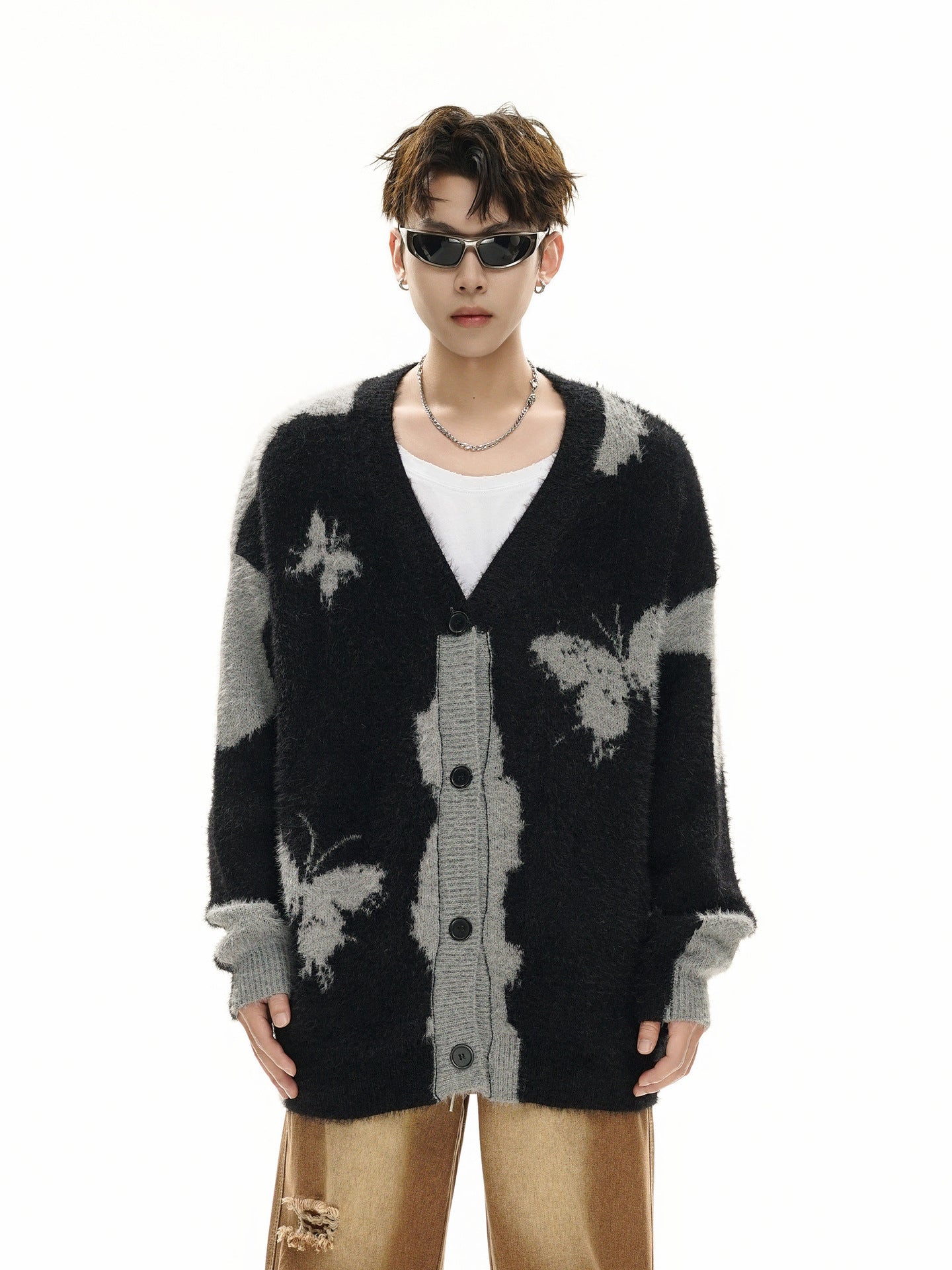 Gilet cardigan en maille jacquard papillon – Col V oversize, maille couple