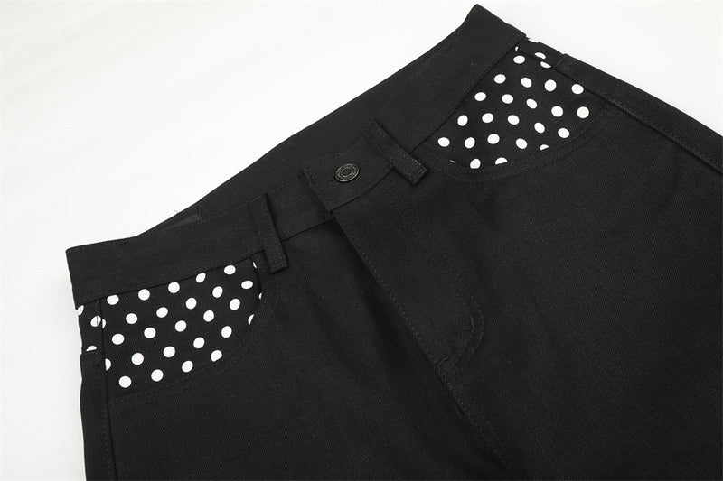 Pantalon à jambes larges avec poches contrastantes à pois et revers aux ourlets
