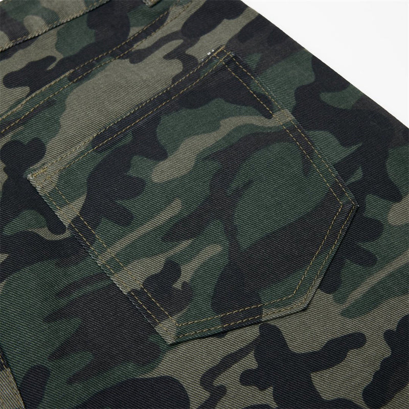 Camo-Hose mit weitem Bein und durchgehendem Strassdetail