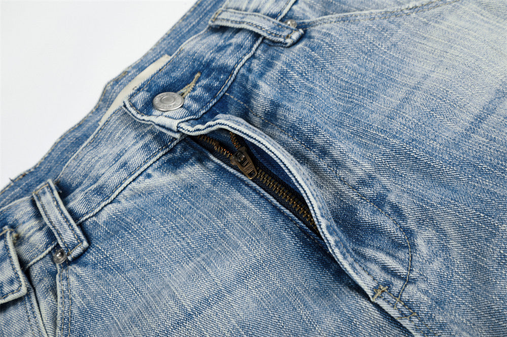Wide-Leg Barrel Jeans – Vintage Washed Light Blue Curved Silhouette