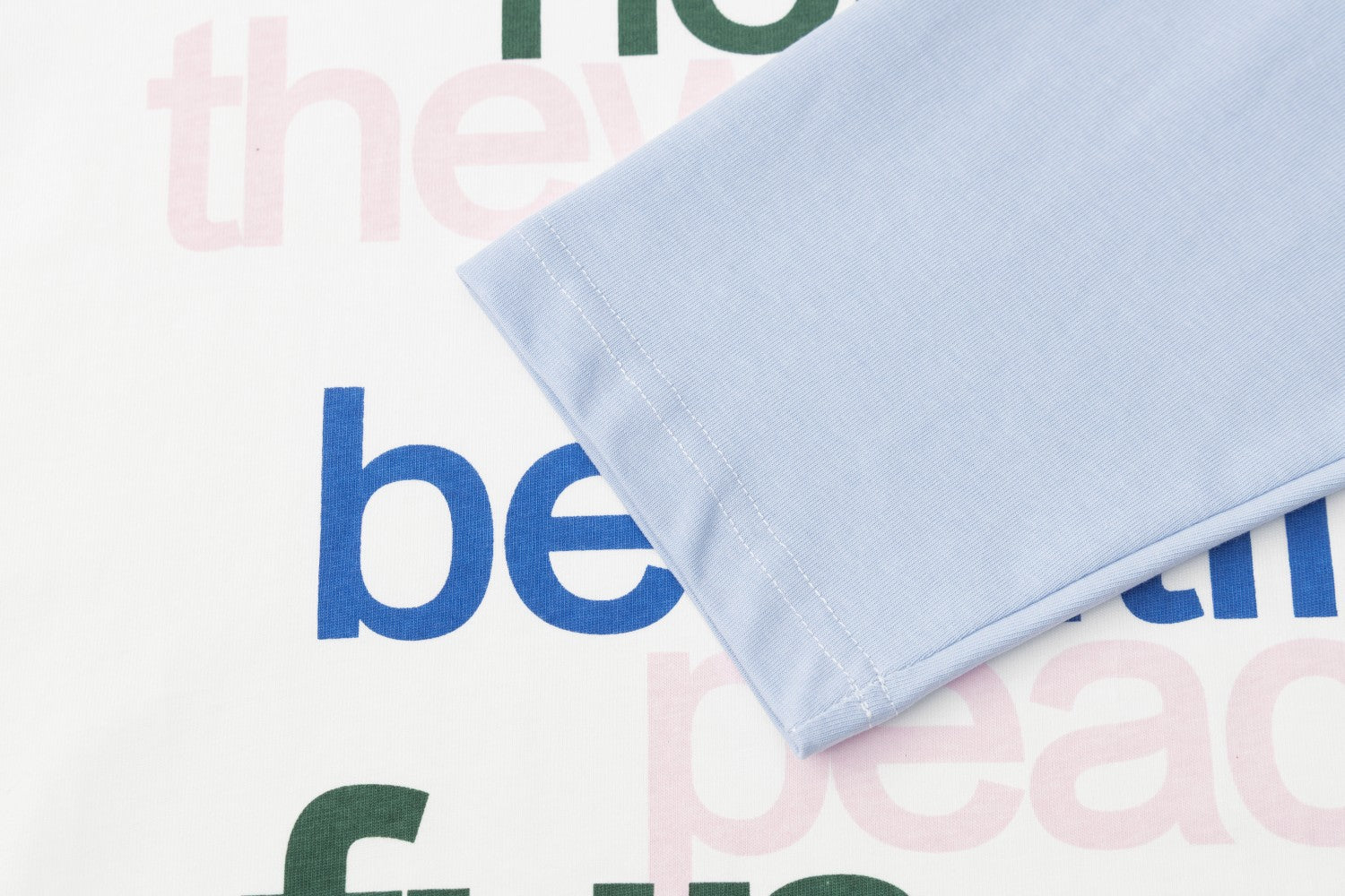 T-shirt baby tee manches longues colorblock à manches raglan, imprimé graphique – Pois et rayures