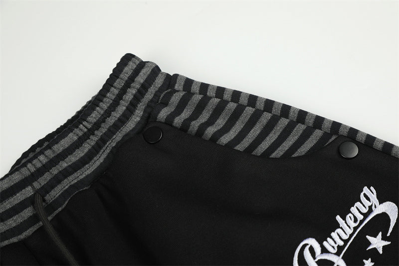 Wide-Leg Cargo Sweatpants with Striped Contrast Waistband – Men's Relaxed Fit