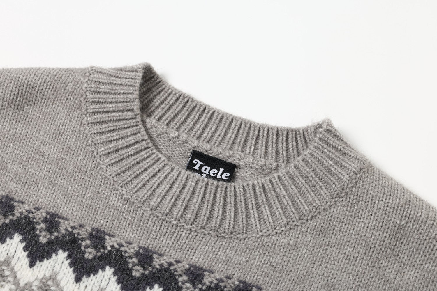 Fair Isle Jacquard Knitted Crew Neck Sweater – Vintage American Style