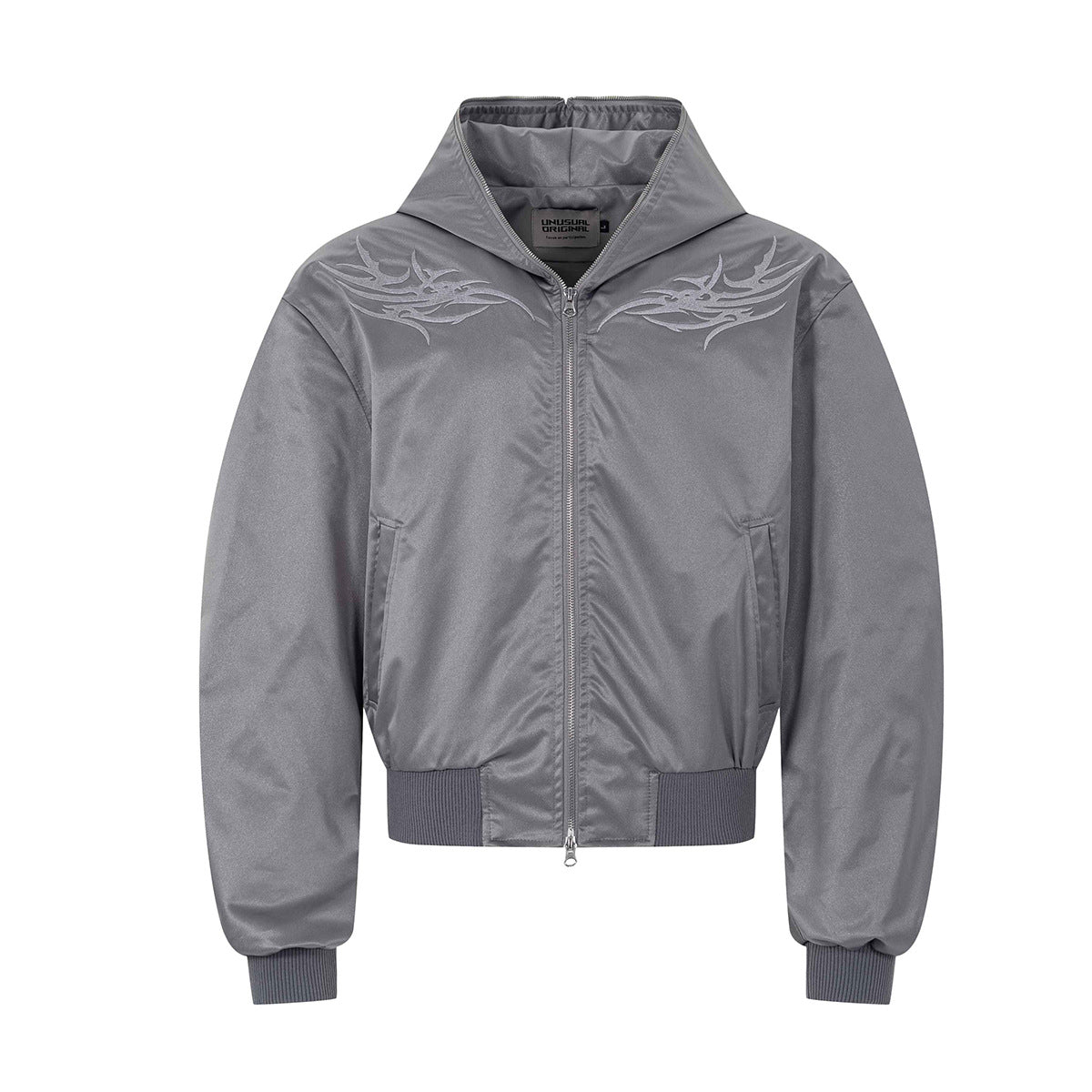 Boxy Bomberjacke mit Kapuze und Tribal-Flammenstickerei auf der Brust, in Silber, Vorderansicht