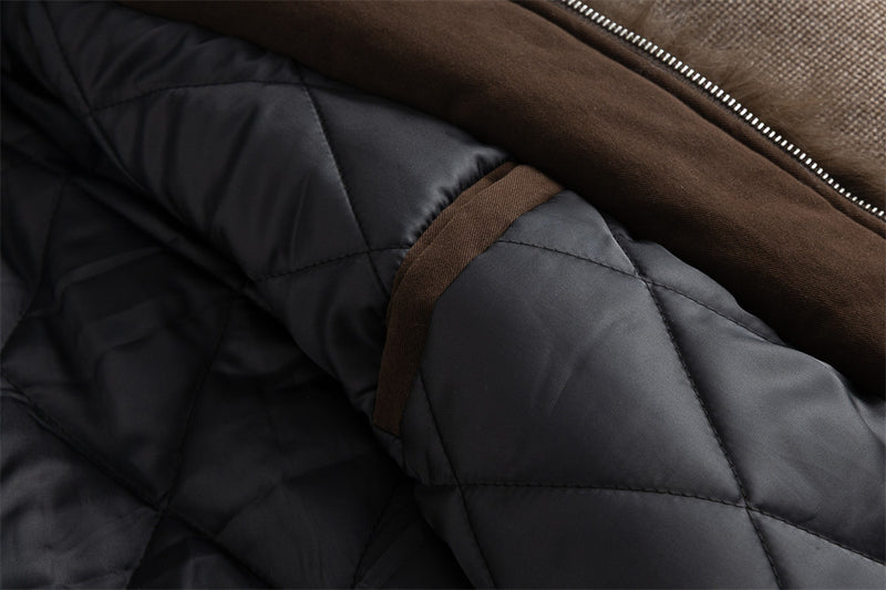 Retro-Tweedjacke mit Stehkragen, Kunstpelzbesatz und gestepptem Futter