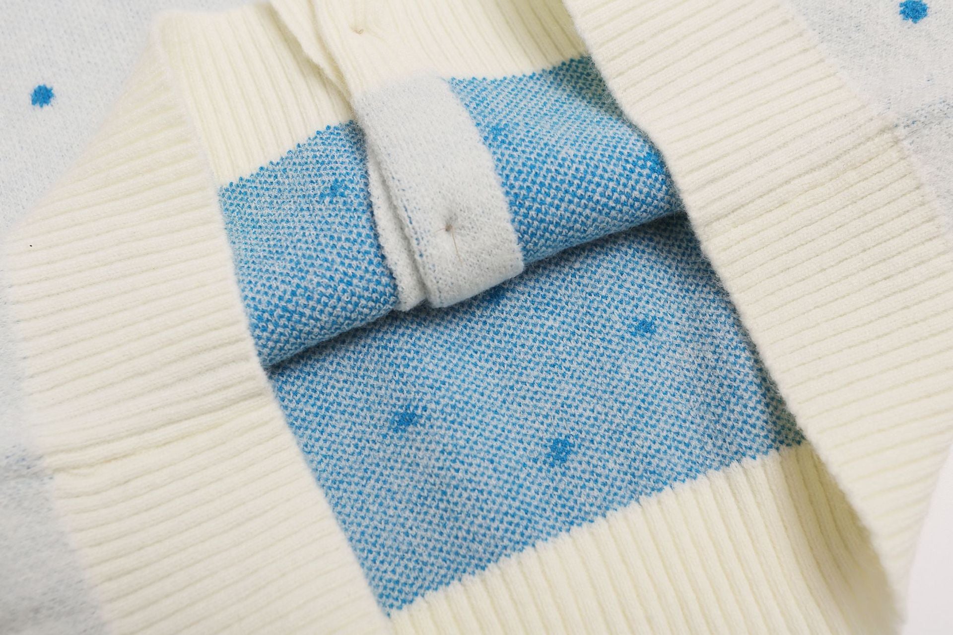 Polka Dot Knit Cardigan Sweater – Cropped Button-Up Vintage Style