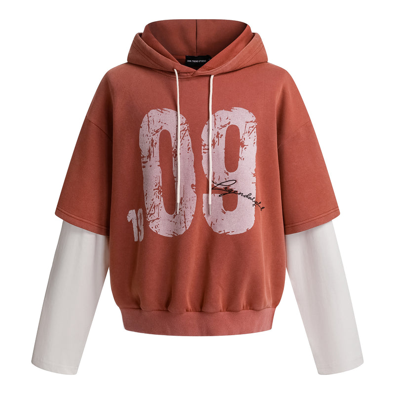 Sudadera de hombre con efecto de dos piezas – Gráfico desgastado «09» y estilo urbano lavado