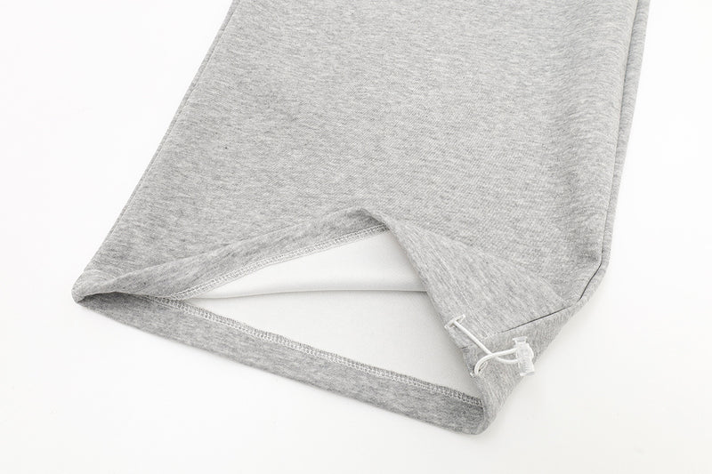 Jogginghose mit weitem Bein und gestreiftem Kontrastbund – Fleecehose mit Relaxed Fit