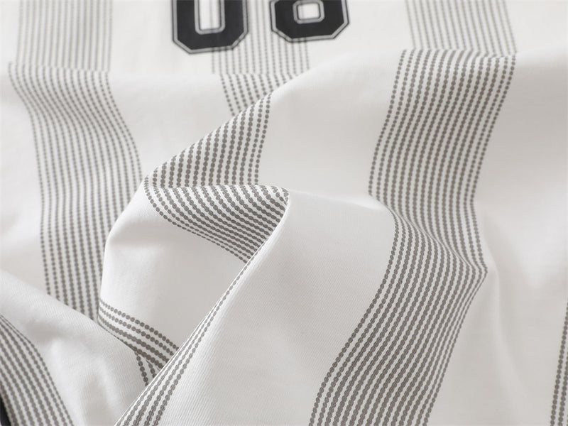 Soccer Jersey Stripe Graphic Tee – Oversized Short-Sleeve Crew Neck