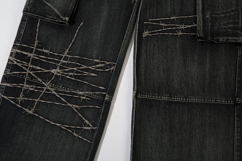 Wide-Leg Cargo Jeans with Barbed Wire Embroidery – Baggy Streetwear Denim