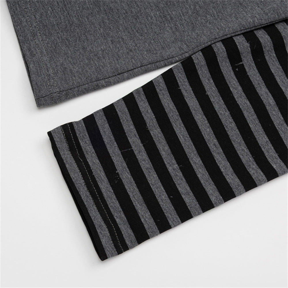 Men's Gothic Letter Print Long-Sleeve Tee with Striped Sleeve Splice