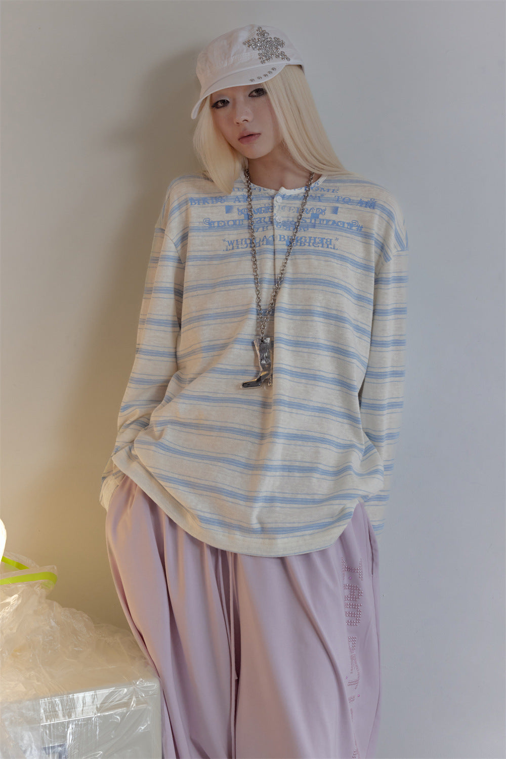 メンズ ブルー＆ホワイトストライプ長袖シャツ｜オーバーサイズ ストリートウェアTシャツ