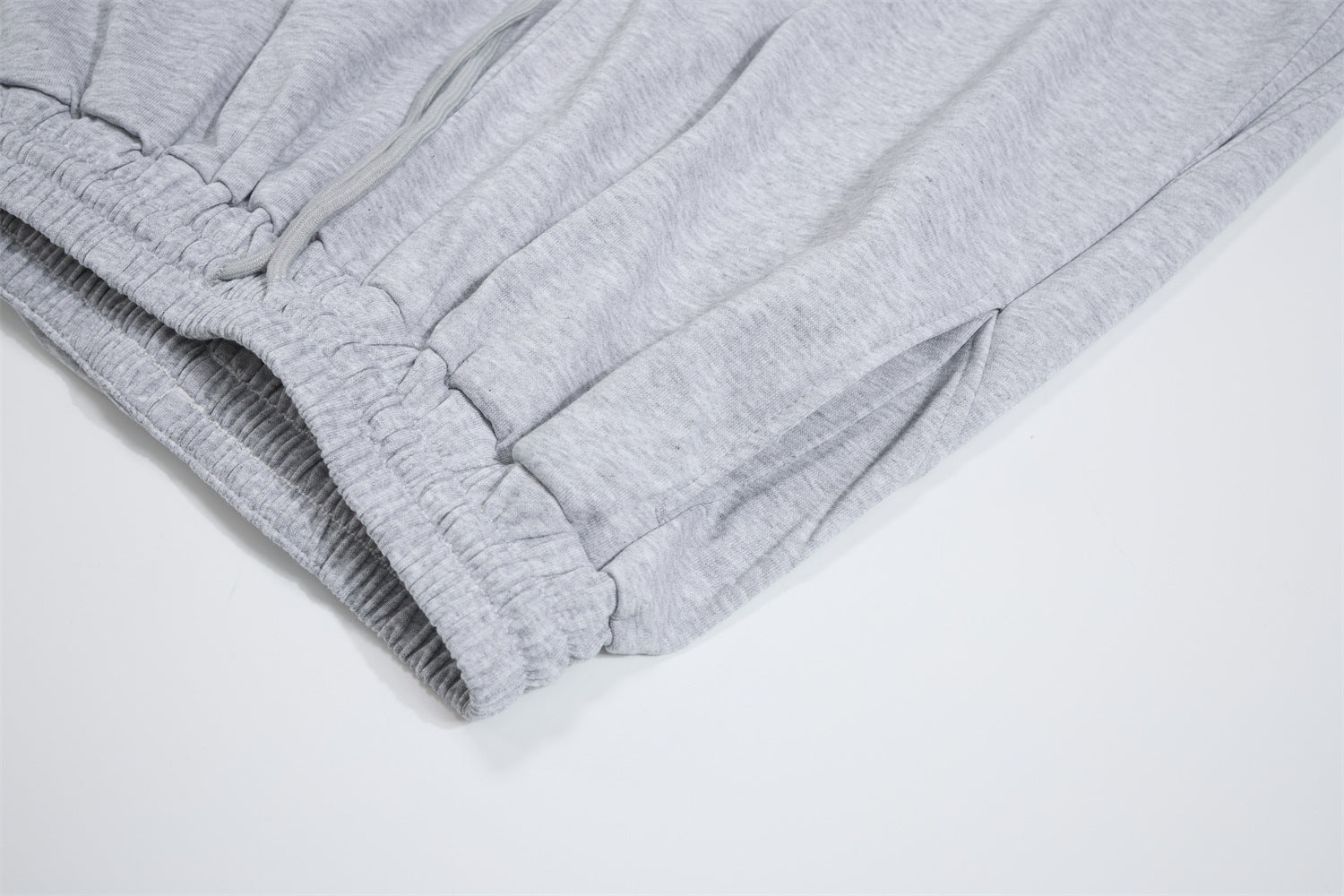 Wide-Leg-Sweathose mit Umschlagbund und Bindegürtel