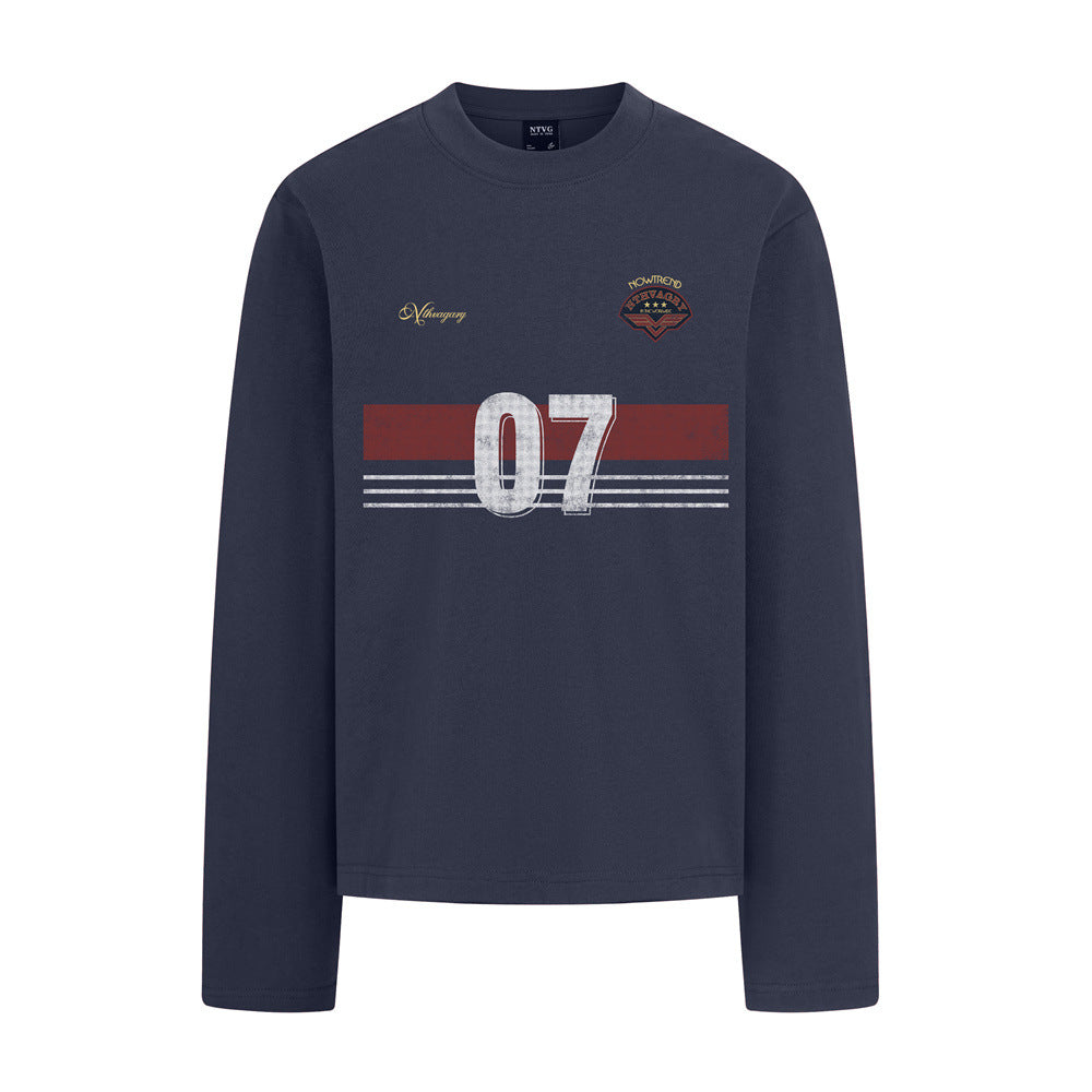 Langarmshirt mit Grafikprint – Streifenprint „07“, lockere Rundhals-Passform