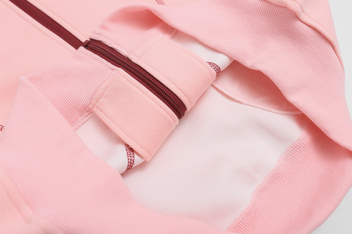Zip-Hoodie mit kontrastierenden Steppnähten – Kurzer, sportlicher Fit