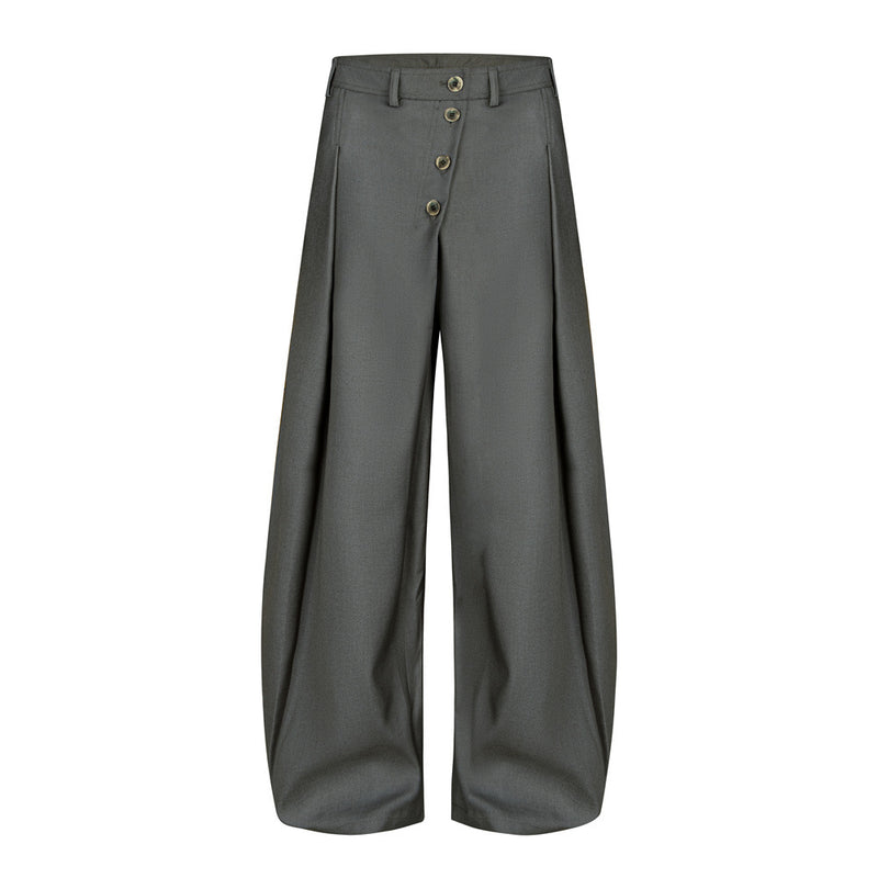 Wide-Leg Pleated Trousers – Diagonal Button Fly, Relaxed Silhouette