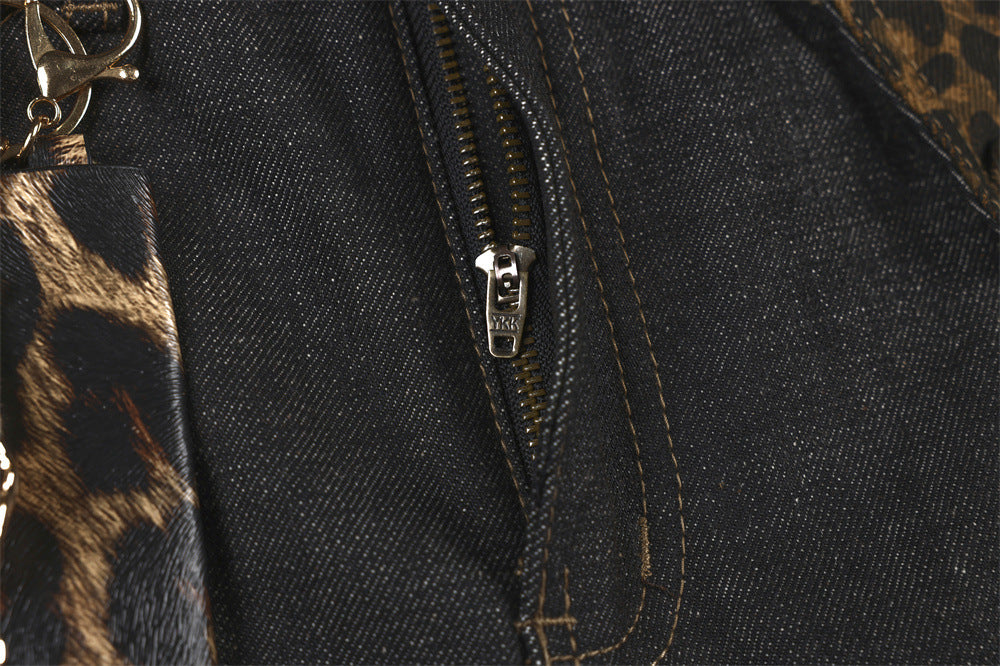 Baggy Black Jeans Men's Wide-Leg Denim with Leopard Print Pockets & Charm Detail