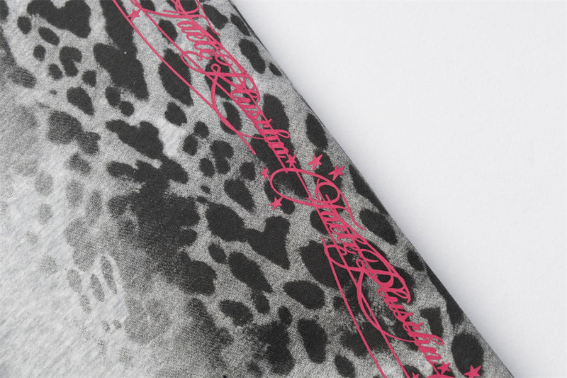 Pantalones de chándal punk de pierna ancha con estampado de leopardo degradado – Corte relajado para hombre