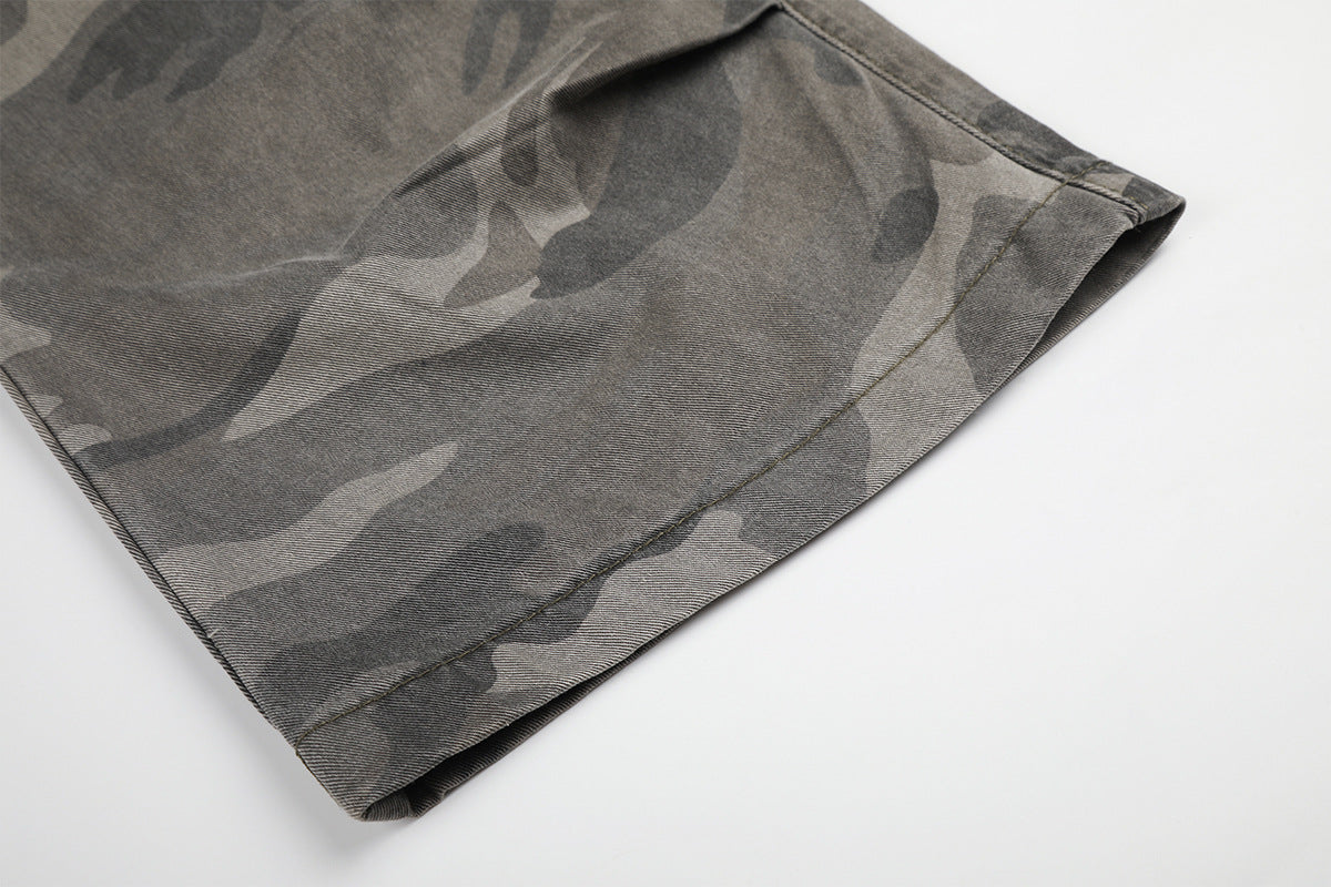 Pantalon cargo baggy camouflage à rivets, coupe large et multi-poches
