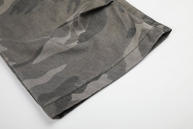 Pantalon cargo baggy camouflage à rivets, coupe large et multi-poches