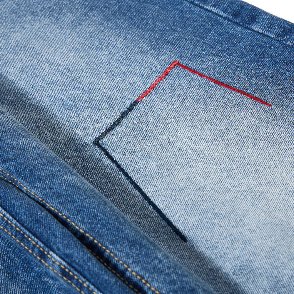 Baggy-Jeans mit weitem Bein – Knopfleiste, gewaschenes Dunkelblau, gerader High-Street-Schnitt