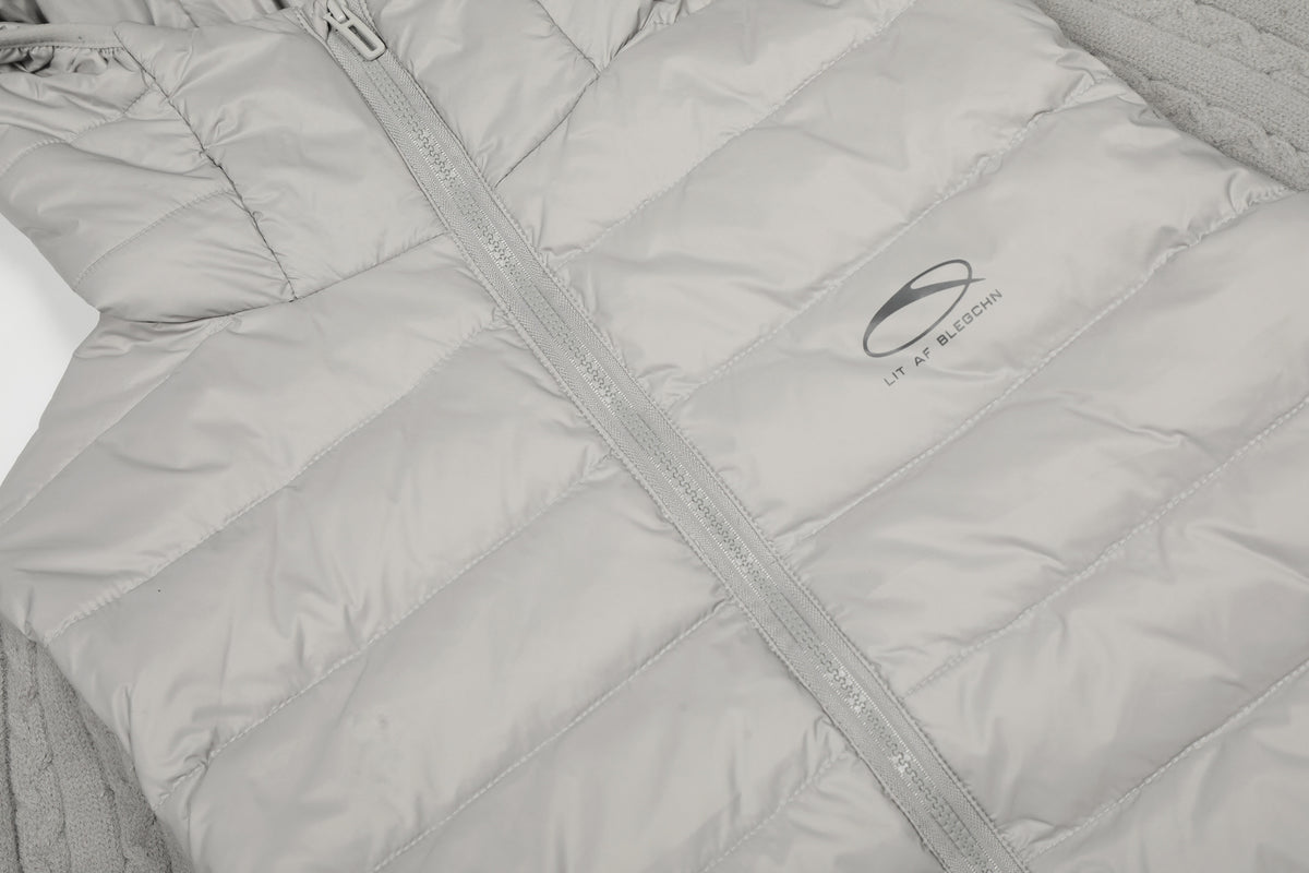 Hooded Puffer Vest Cable-Knit Sleeve Down Jacket – Retro Spliced Outerwear
