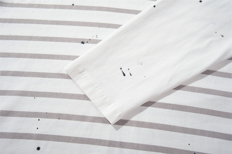 Oversized T-Shirt Men Striped Long Sleeve Paint-Splatter Script Logo Tee