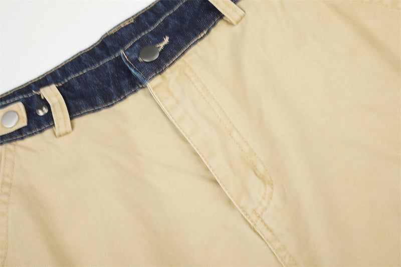 Herren-Cargohose in Khaki mit weitem, geradem Bein und kontrastierendem Denim-Bund