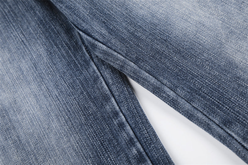 Vintage Washed Wide-Leg Jeans with Star Rhinestone Detail