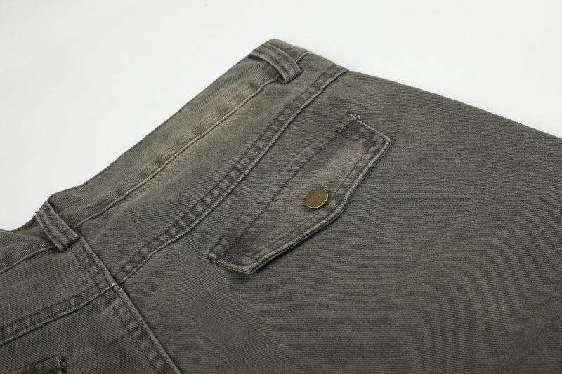 Wide-Leg Cargo Jeans – Washed Denim, Straight-Fit with Multi-Pocket Detail