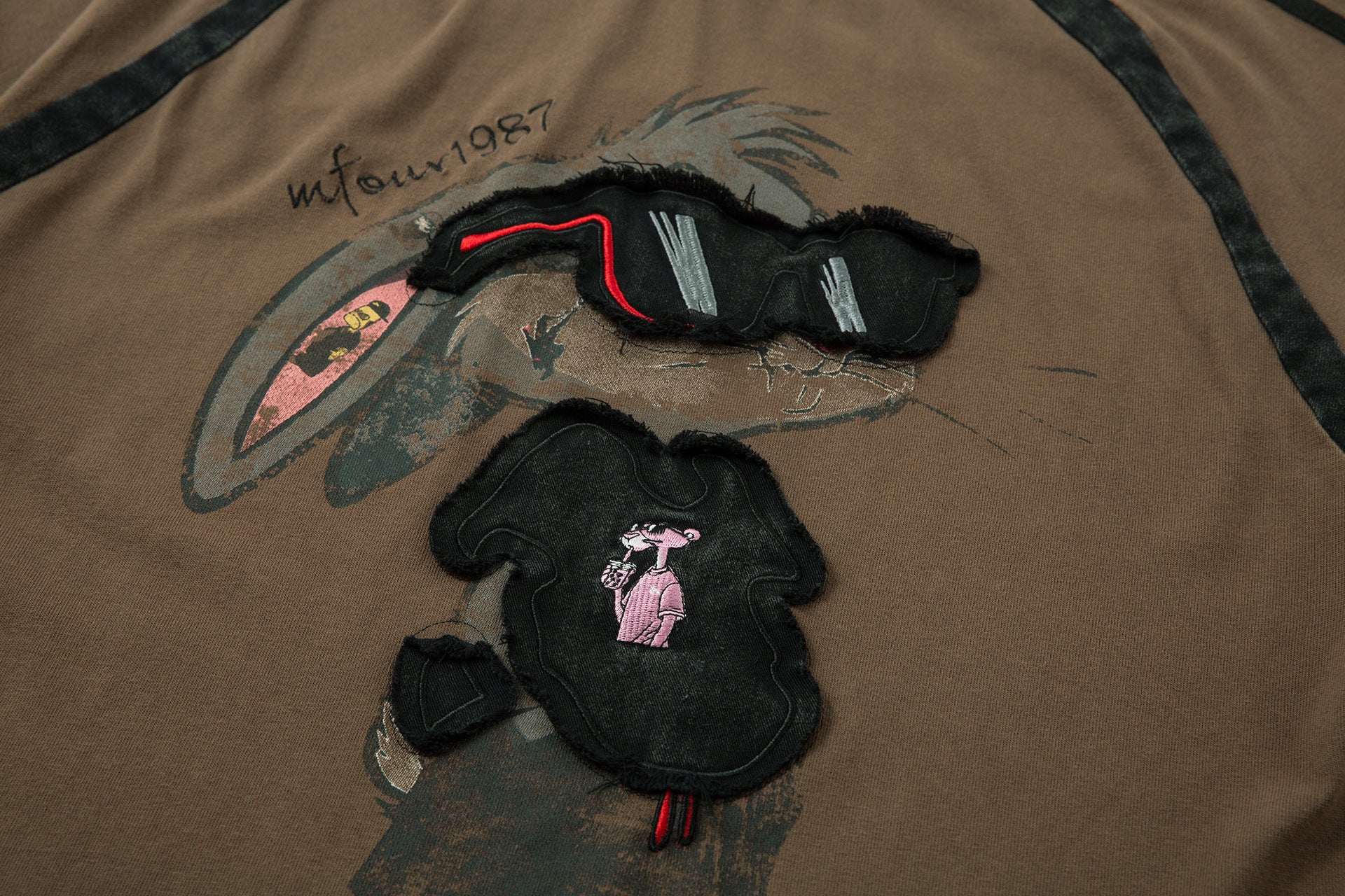 T-shirt graphique à manches longues – Imprimé écusson lapin streetwear, rayures et manches raglan