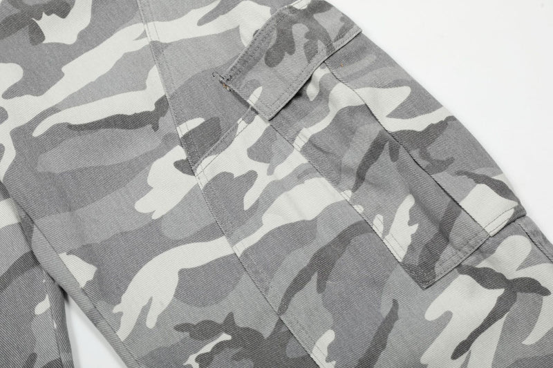 Wide-Leg-Cargohose – Baggy-Fit in Grey-Camo mit mehreren Taschen