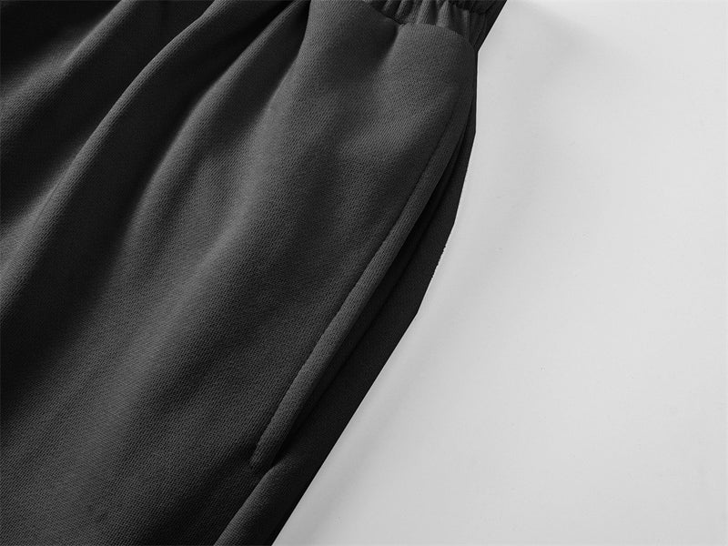 Sweatpants mit Multi-Logo-Print und weitem Bein – Lässige Streetwear-Hose mit geradem Schnitt