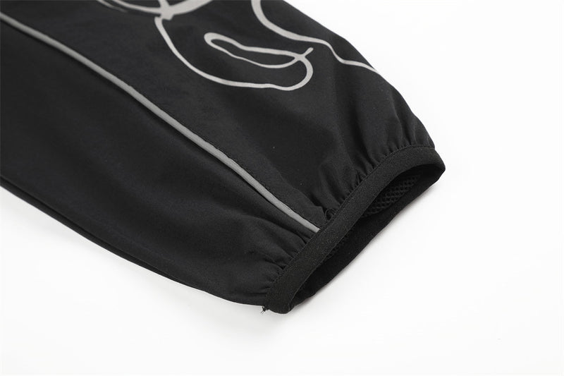 Veste de survêtement noire avec imprimé licorne ailée et motif graphique numéro 66