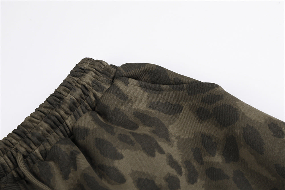 Wide-Leg Leopard Print Sweatpants with Faux Fur Cargo Pocket – Men's Relaxed Fit