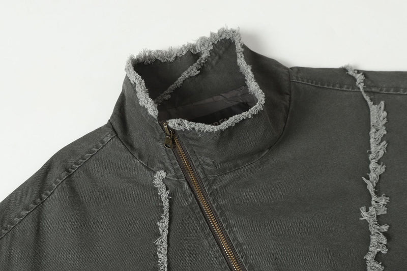 Chaqueta bomber deconstruida con costuras deshilachadas – Estilo universitario de algodón lavado
