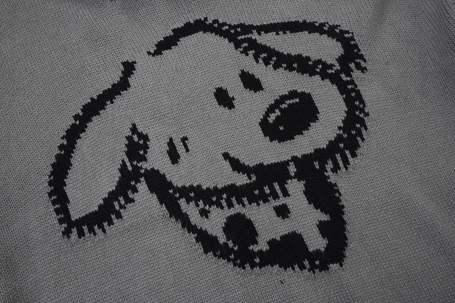 Pull à capuche oversize en maille jacquard avec grand motif graphique sur le devant