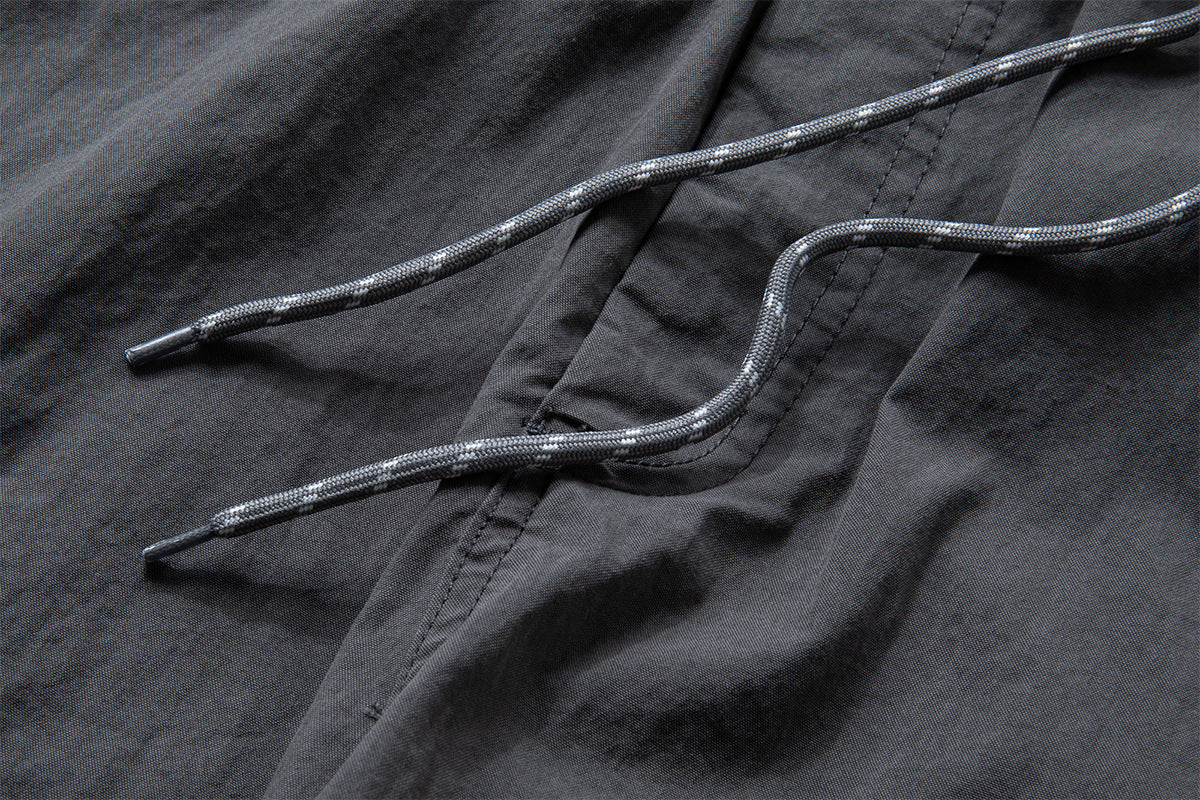 Wide-Leg Cargo Pants with Elastic Waist & Multi-Pocket Design