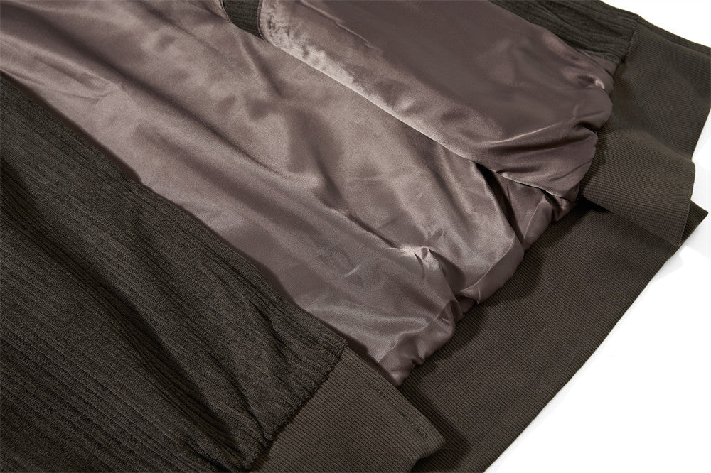 Chaqueta corta con cremallera y cuello alto - Corte holgado y textura de canalé