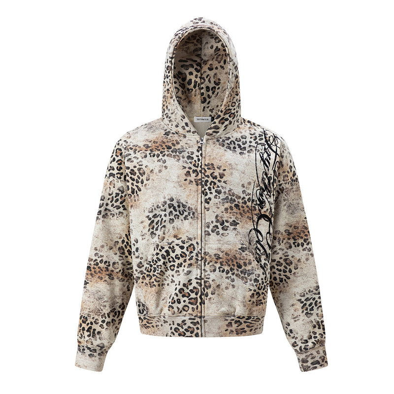 Kapuzenjacke mit Reißverschluss und durchgehendem Used-Leopardenprint, Schriftzugmotiv auf der Frontblende und passendem bedrucktem Kapuzenfutter