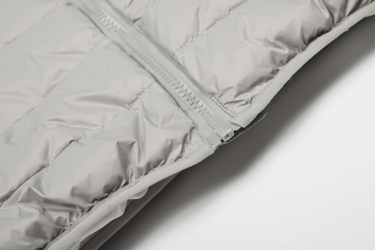 Hooded Puffer Vest Cable-Knit Sleeve Down Jacket – Retro Spliced Outerwear