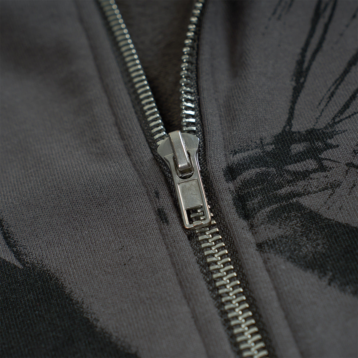 Spectravision Graphic Zip-Up Hoodie – Washed Oversized Heavy Fleece