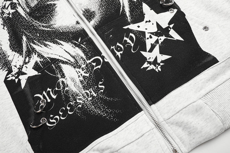 Sudadera gris corta con cremallera, gráfico anime y detalle de anillas metálicas