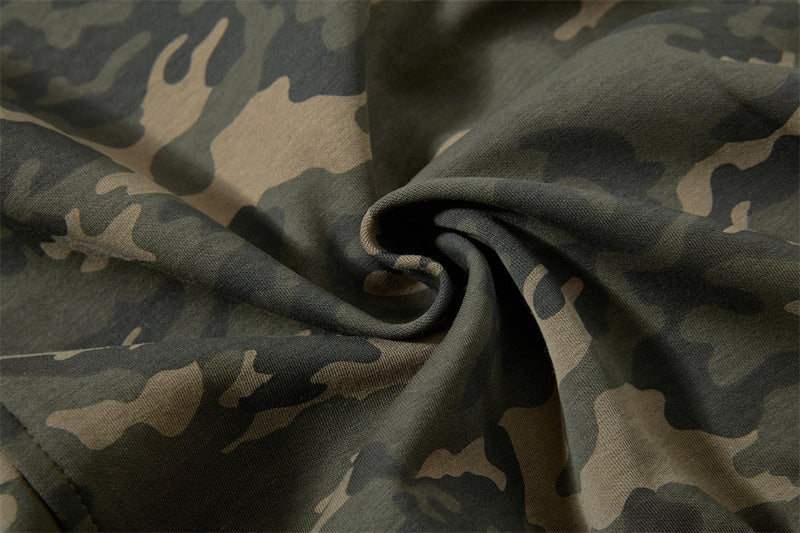 Blouson bomber homme camouflage à capuche, fermeture zippée et manches plissées