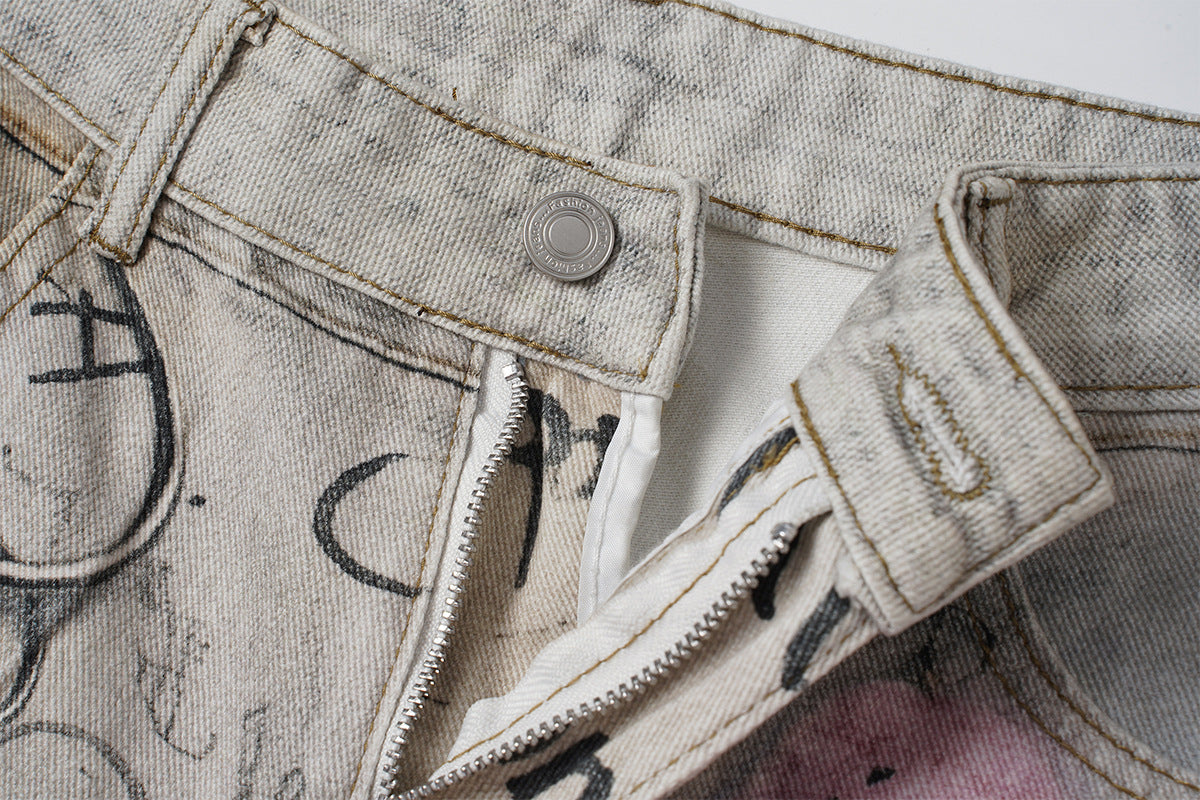 Wide-Leg-Jeans mit Graffiti-Print, Schlüsselanhänger-Anhängern und Deko-Ketten